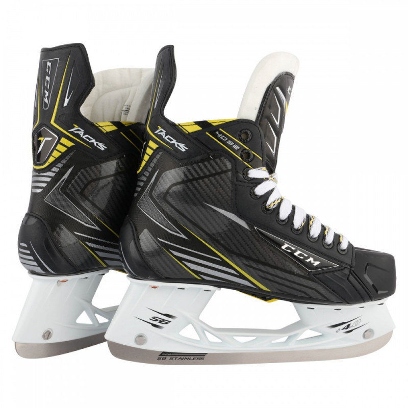 CCM Tacks 4092 Youth Ice Hockey Skates,Kids Hockey Skates,CCM Skates,Ice Skates