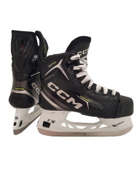 CCM Tacks XF 80 Junior Ice Hockey Skates